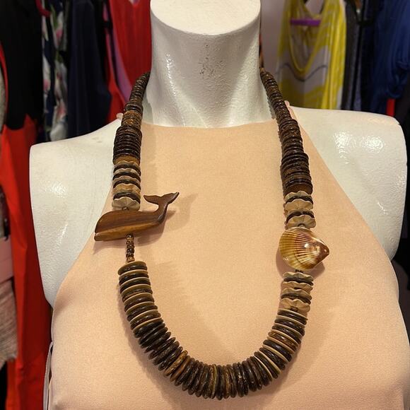 Vintage Wooden Necklace with Shell Accent - Picture 1 of 5